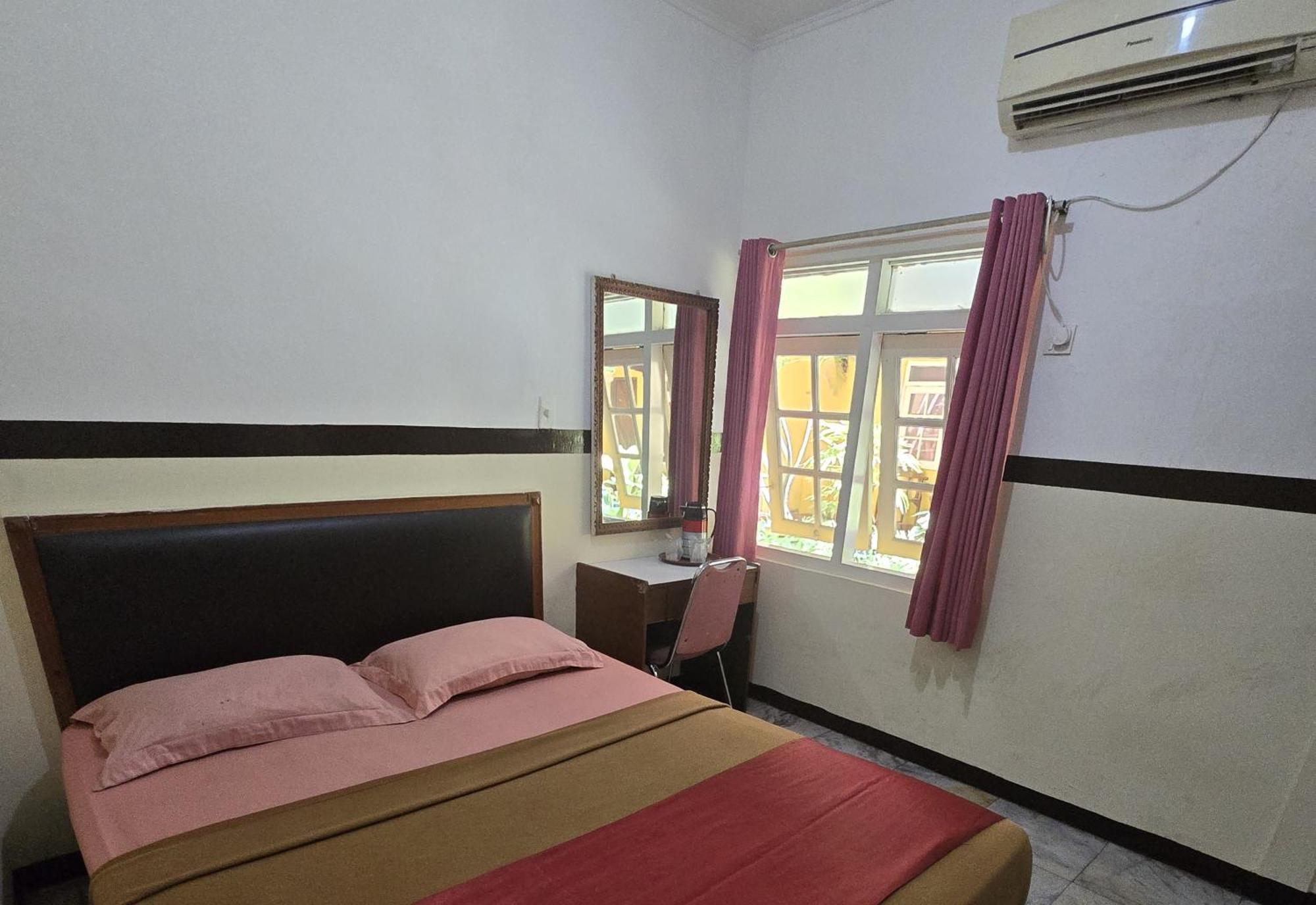 Hotel Tugu Asri Jakarta Exterior foto