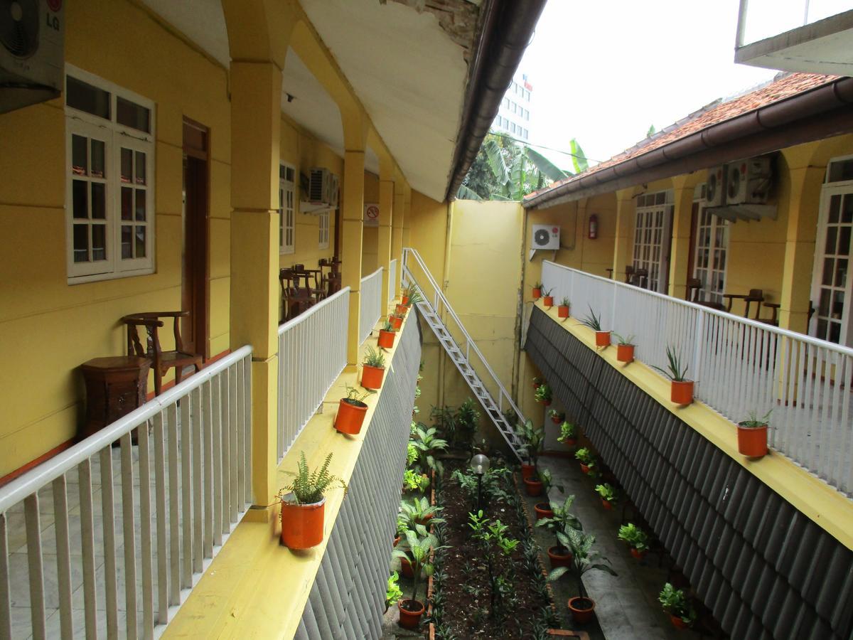 Hotel Tugu Asri Jakarta Exterior foto